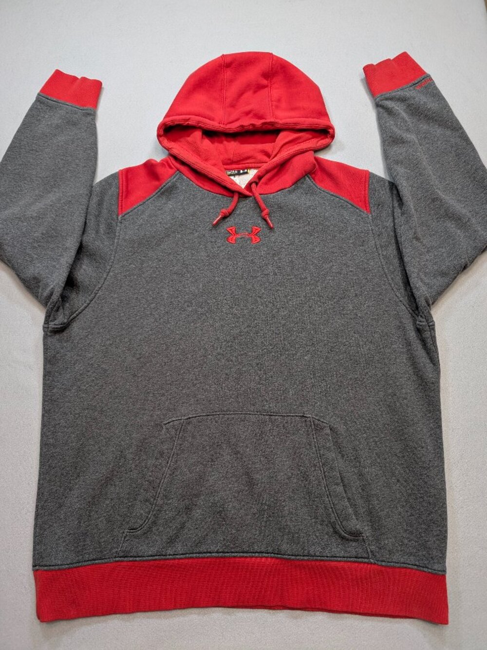 Under Armour Gray Red Fleece Pullover Hoodie Men's 2XL Loose Fit